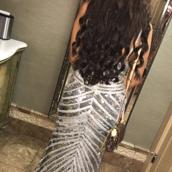 Sherri Hill Dresses & Skirts - Silver Sherri Hill sequin prom dress