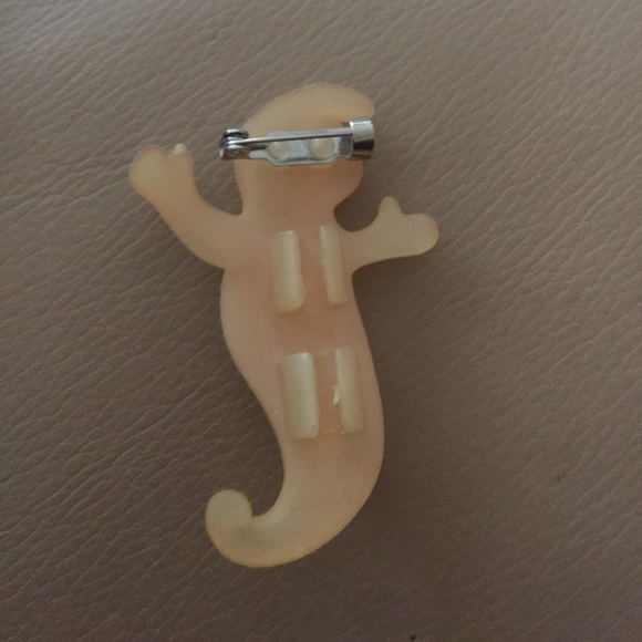 Halloween ghost pins! - Picture 2 of 3