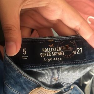 Hollister High Rise super skinny jeans