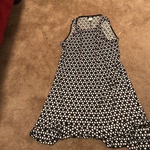 Black/white sparkled ruffled bottomed dress