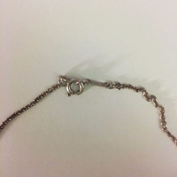 Tiffany Elsa Peretti® Bean® Pendant - Picture 4 of 6