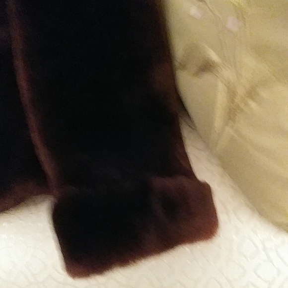 Ladies Fur Jacket - Picture 3 of 5