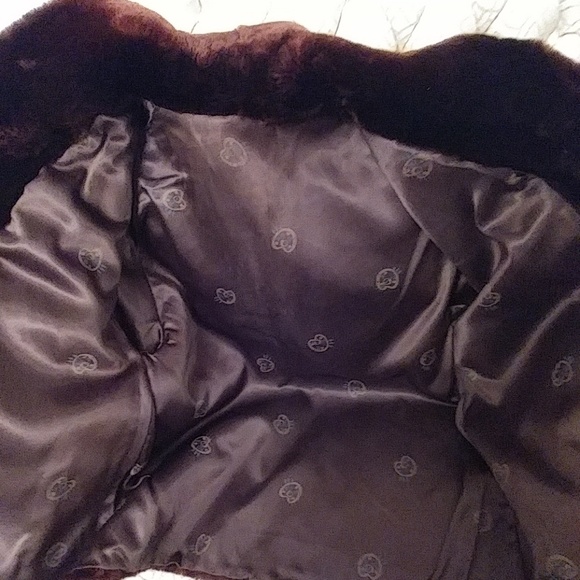 Ladies Fur Jacket - Picture 4 of 5