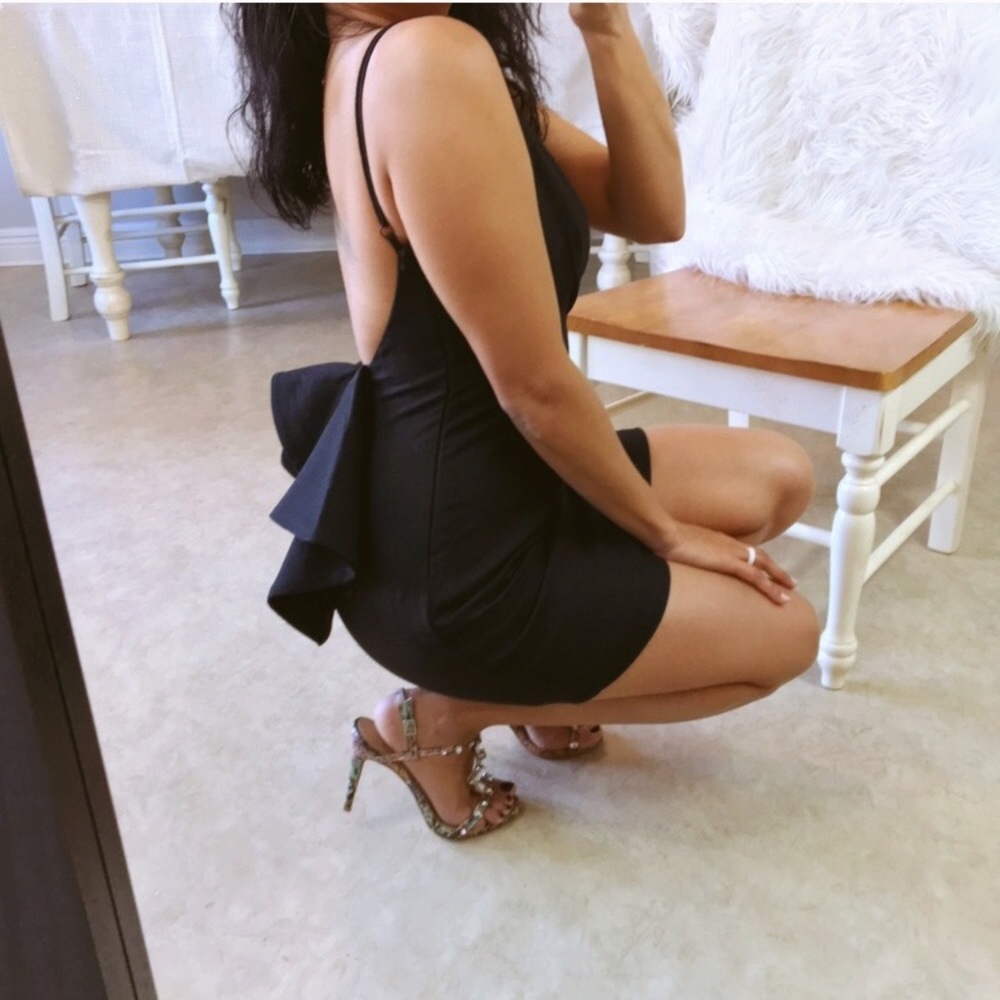 Open back mini dress - Picture 4 of 5