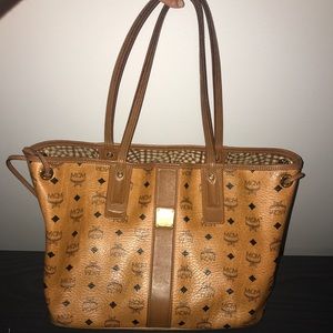 MCM Bag with Pouch