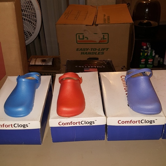 Clogs - Picture 3 of 4