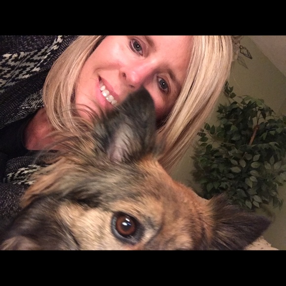 Meet your Posher, Tamee - Picture 1 of 1