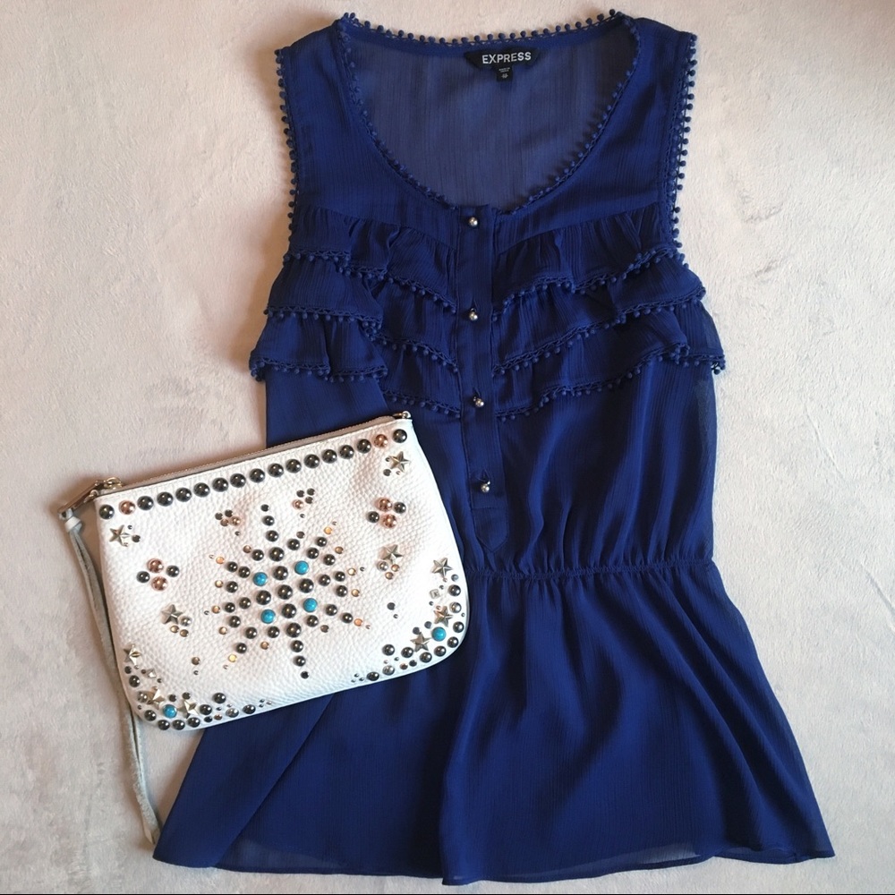Ruffle Top