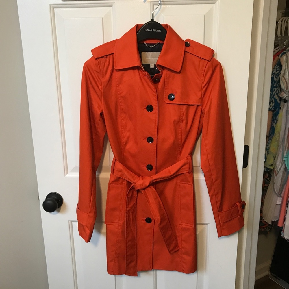 Banana Republic water resistant jacket