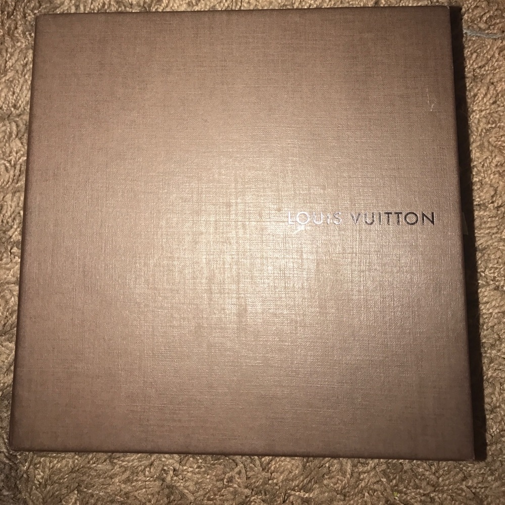 Louis Vuitton Belt Box