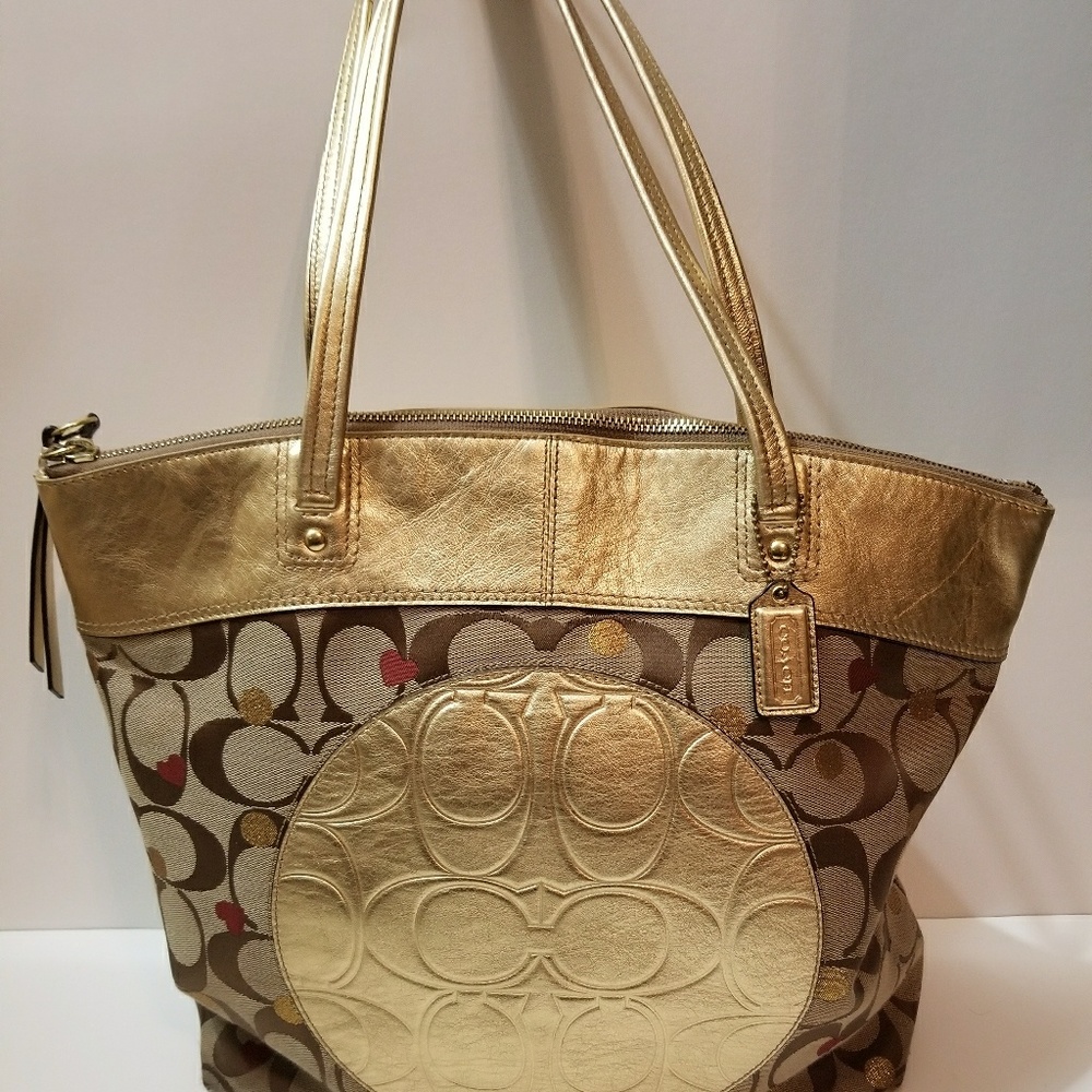 Coach Laura Secret Admirer Tote❤