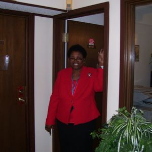 Meet your Posher, Edna