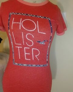 Hollister T-Shirt