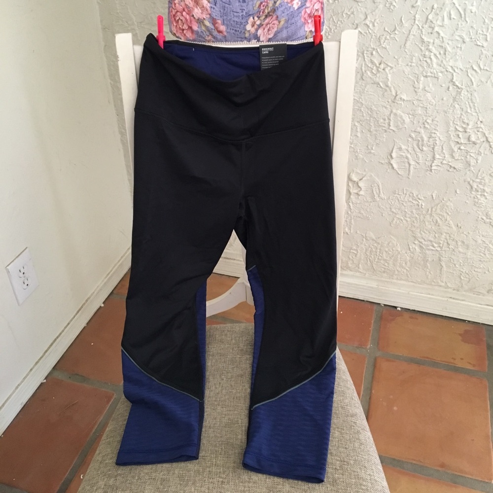 Authentic Victoria sport Capri