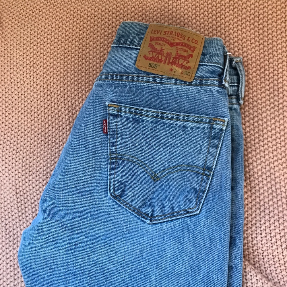 💖Vintage Levi's medium wash denim 💖