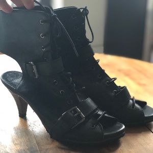 TopShop Jaden Laceup Bootie New 7.5