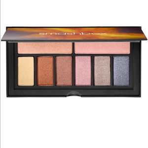 NWT Covershot Metallic eyeshadow palette
