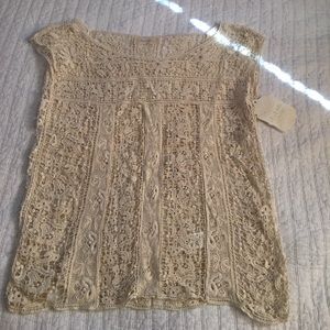 Altar’d State Lace Shell Top size Small NWT Altar’d State Lace Shell Top size Small NWT