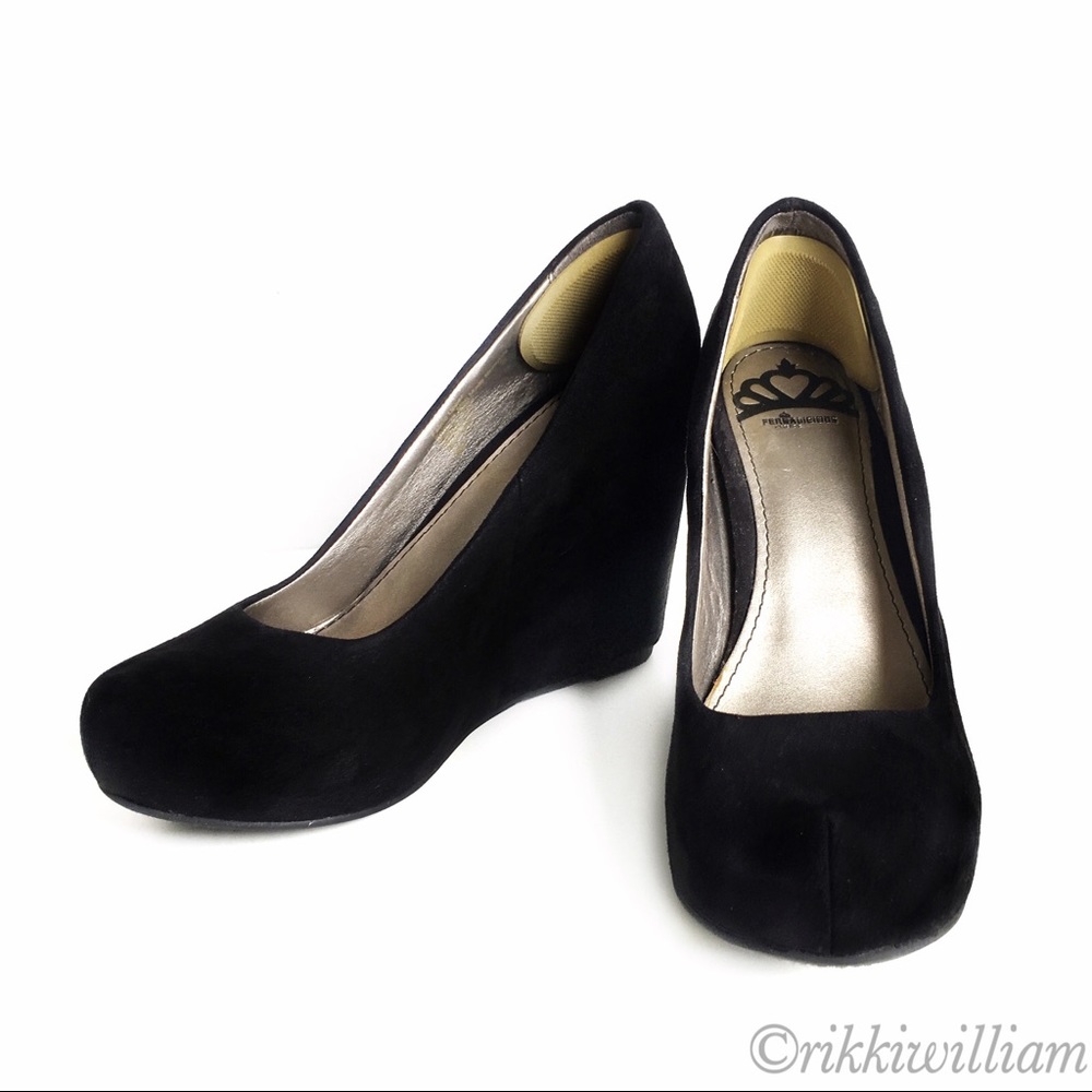 Black Fergalicious Dreamer Wedge Platform Pumps