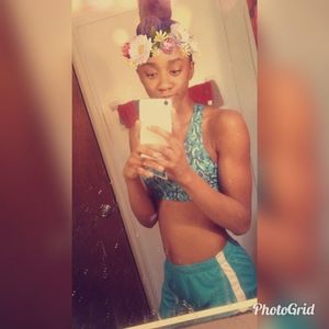 Meet your Posher, Nene