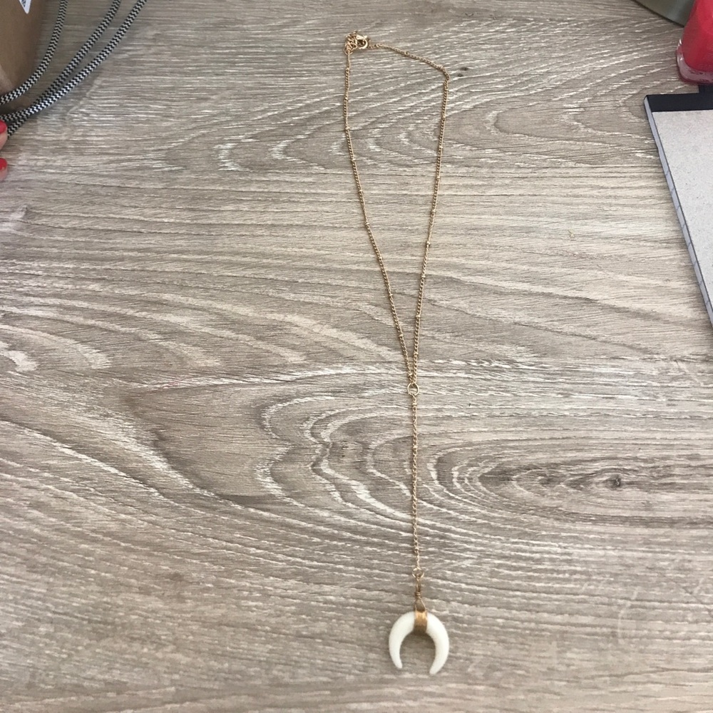 Long horn necklace - Picture 2 of 3