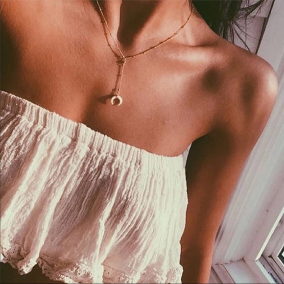 Jewelry - Long horn necklace