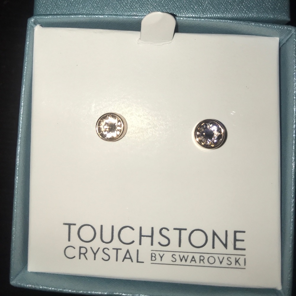 Rose Gold Swarovsky Stud Earring!