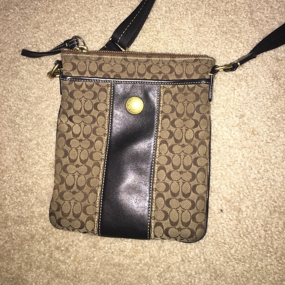 Coach crossbody purse - Picture 1 of 3