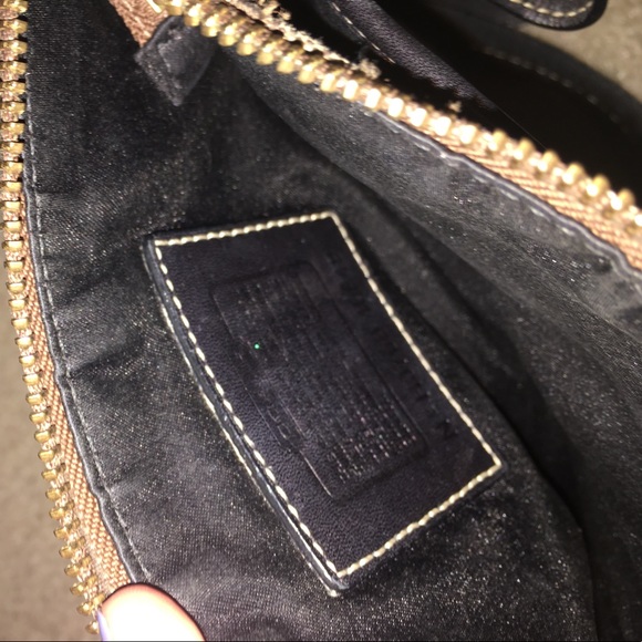 Coach crossbody purse - Picture 3 of 3