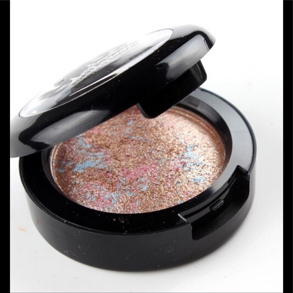 Metallic Eyeshadows