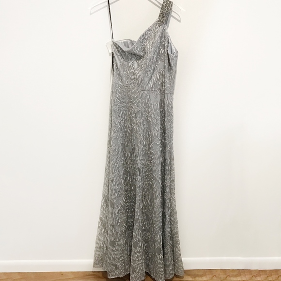 ✨sold✨ david meister • embroidered 1-shoulder gown - Picture 4 of 8