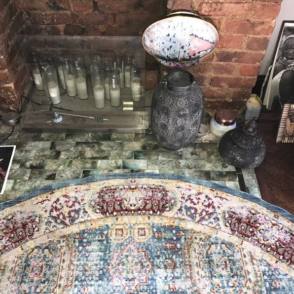 Rug - Picture 5 of 6