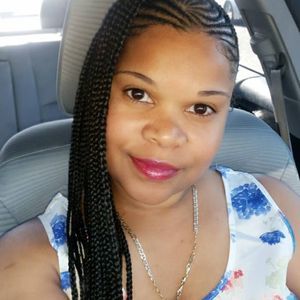 Meet your Posher, Lenada