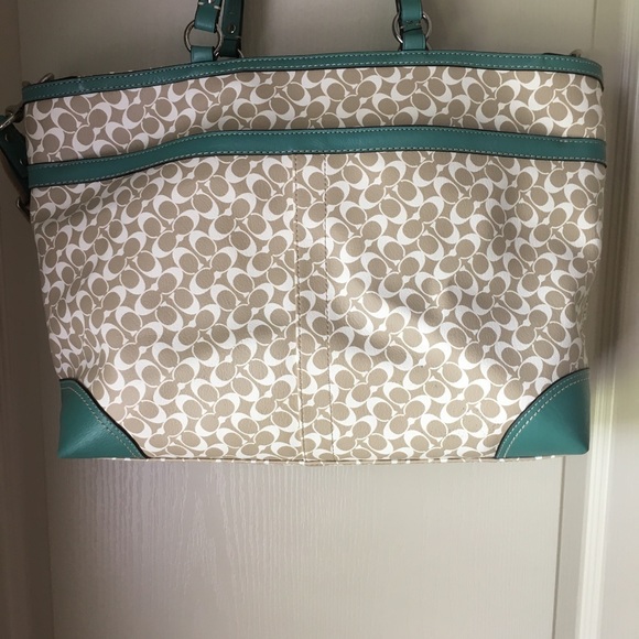 Coach diaper bag - Picture 4 of 5