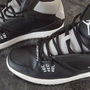 Nike Air Jordans high tops mens size 13