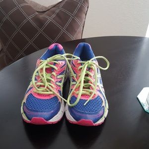 Asics Running Shoe sz 7 1/2