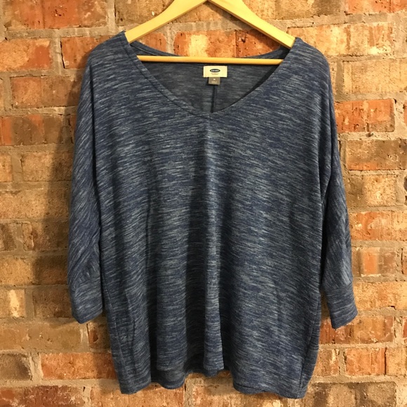 Old Navy Sweaters - ‼️3/$15 SALE‼️ Old Navy blue knit top