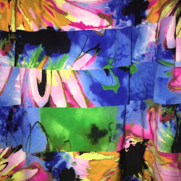 Abstract flower print dress - Picture 2 of 2