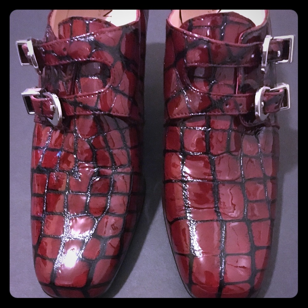 ANYILU “Never Worn” size 38