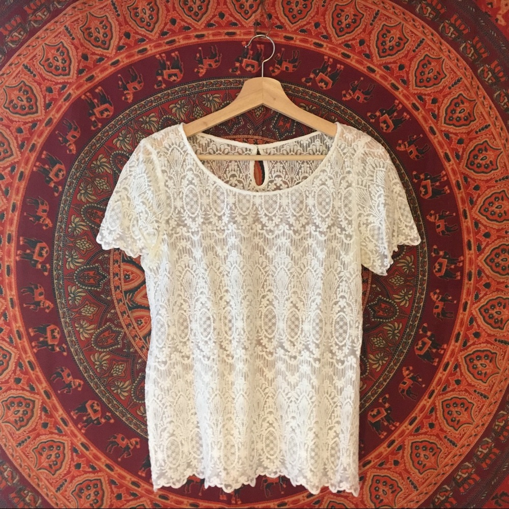 White lace boho T-shirt