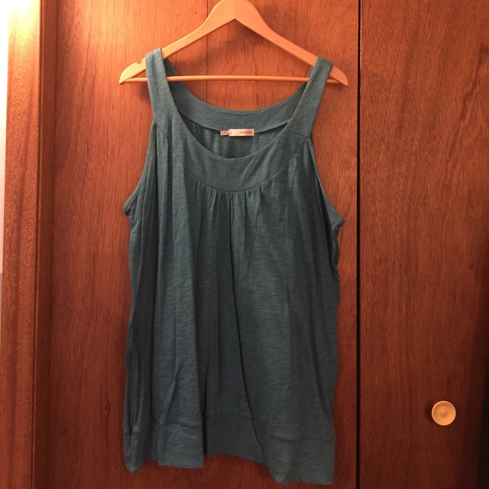 Maurice’s top
