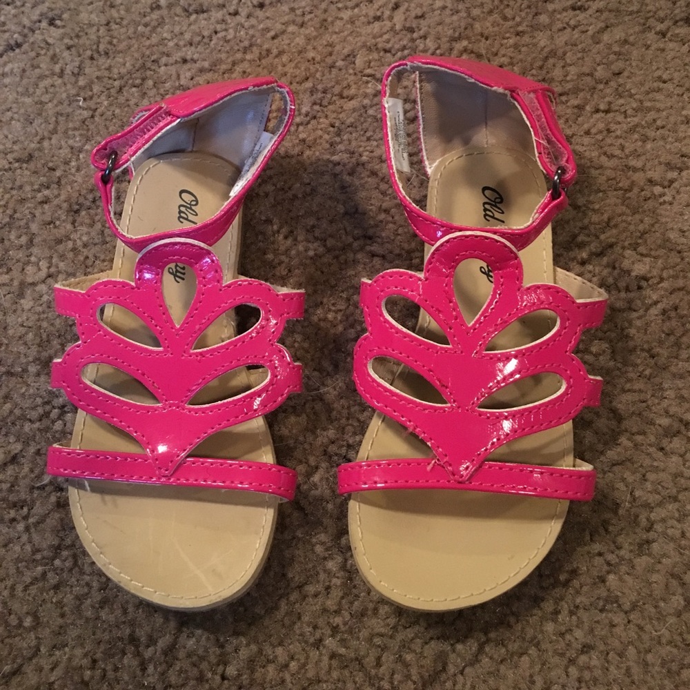 Old Navy patent leather hot pink sandals toddler 7
