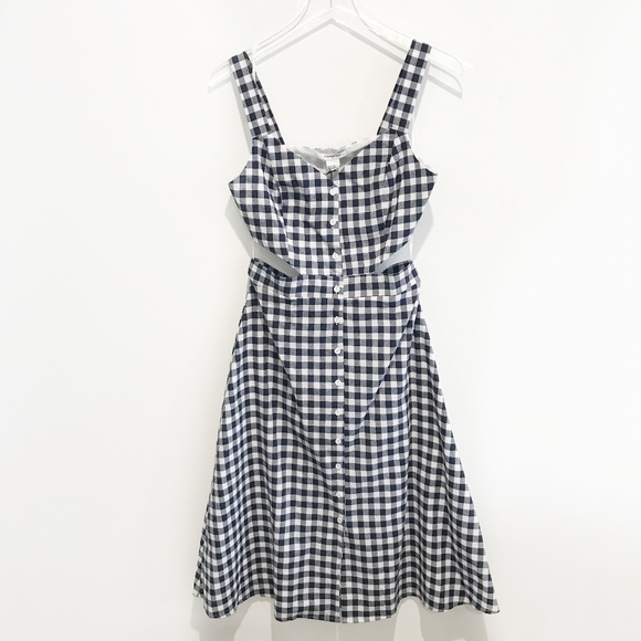 ✨sold✨ urban outfitters • glamorous gingham dress - Picture 5 of 8