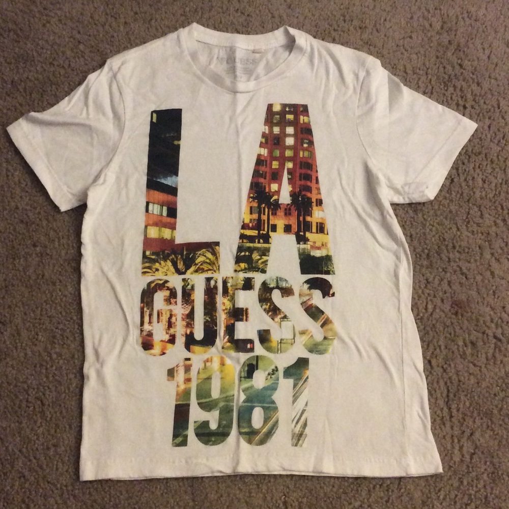 Guess LA Tshirt