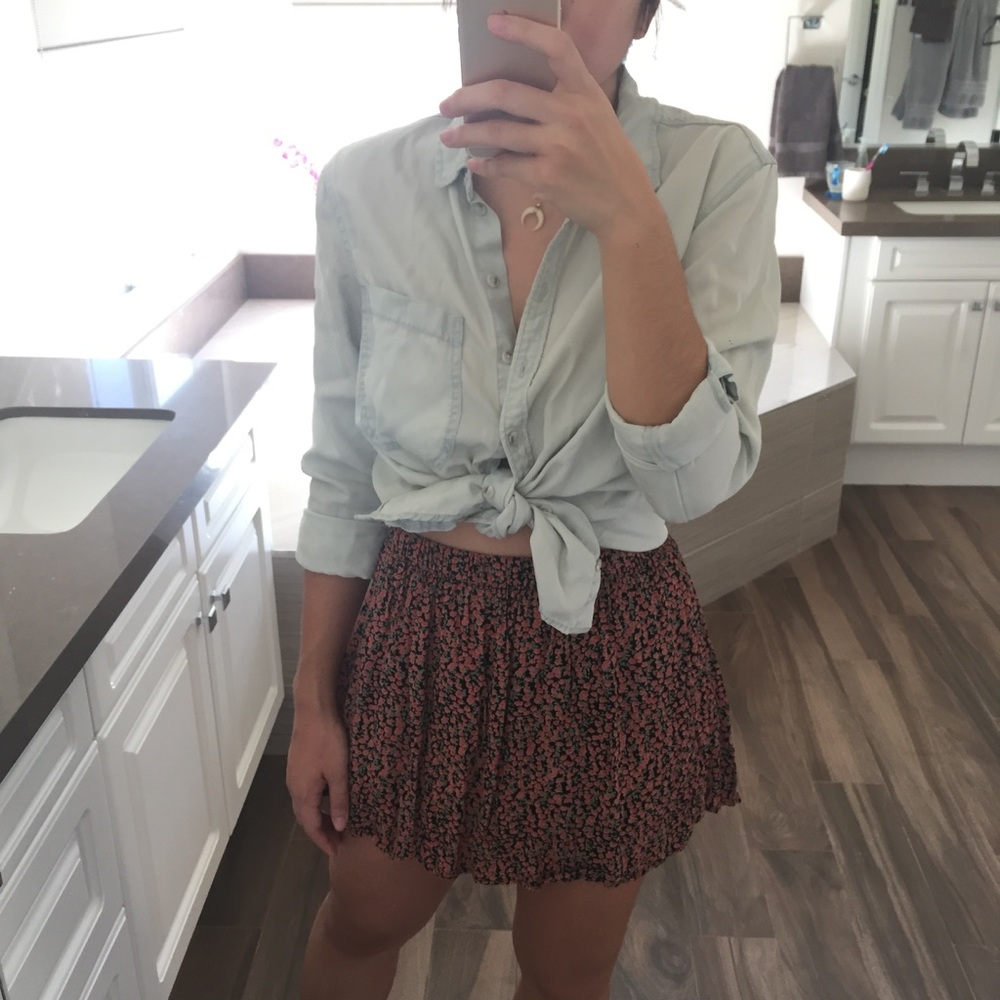 Brandy Melville floral skirt