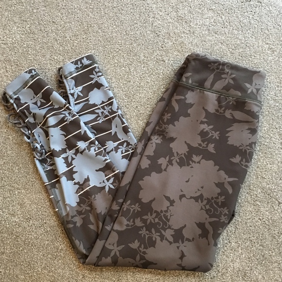 Anthropologie Pure & Good Full Leggings Sz S - Picture 2 of 3