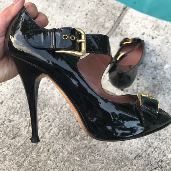 Authentic Giuseppe Zanotti Patent Sandal - Picture 8 of 8