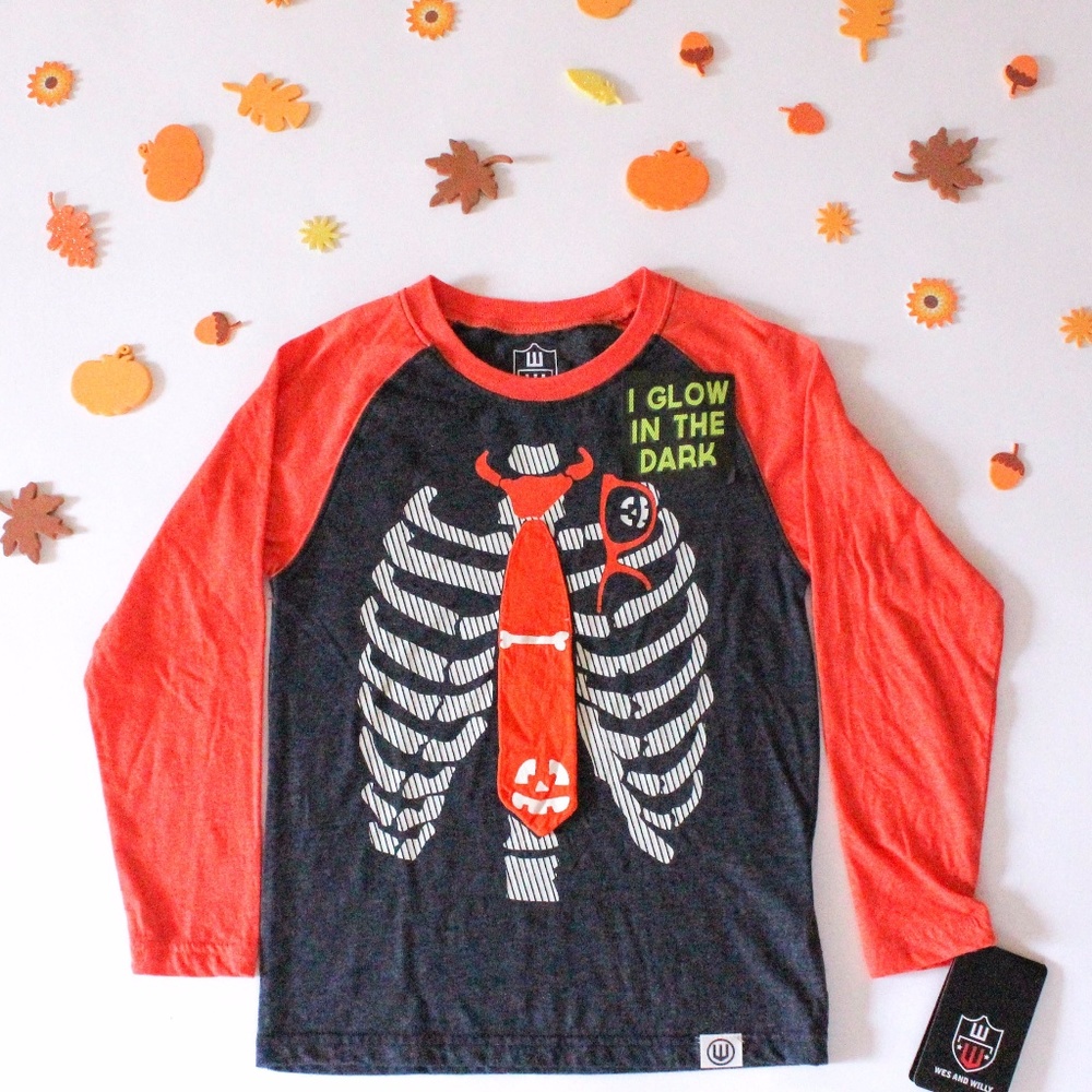 Wes & Willy - Skeleton Halloween Tee