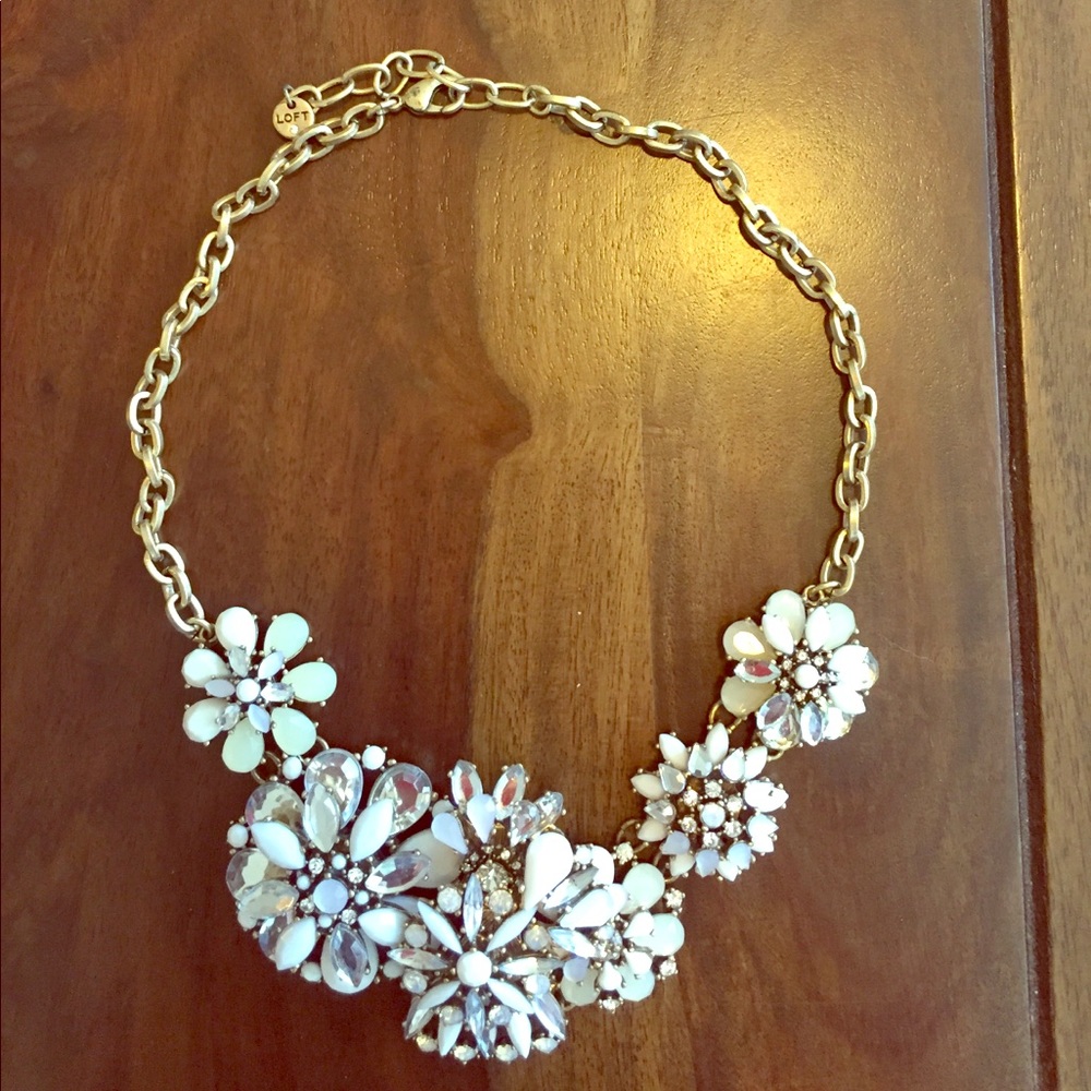 LOFT White Floral Necklace