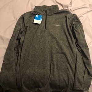 Men’s Columbia sweater